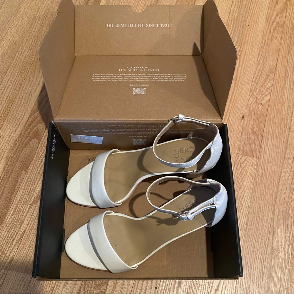 White heels. Size 8.